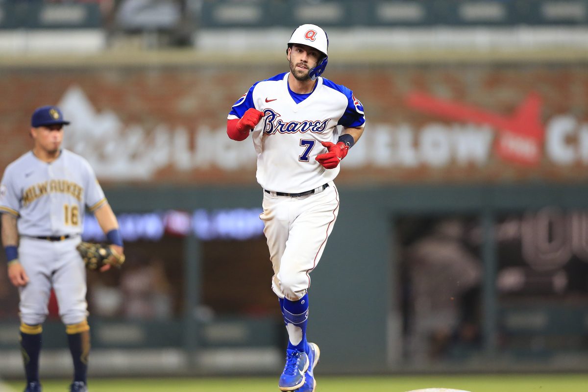 ATLANTA, GA - JULY 31: Dansby Swanson #7 of the Atlanta Braves circles the bases after hitting a seventh-inning grand slam during the Saturday evening MLB game between the Atlanta Braves and the Milwaukee Brewers on July 31, 2021 at Truist Park in Atlanta, Georgia. (Photo by David J. Griffin/Icon Sportswire) (Icon Sportswire via AP Images)