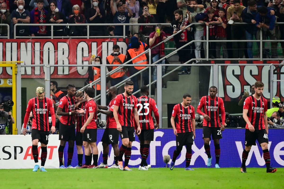 Milan sigue en la cima de la Serie A al vencer a Genoa 2-0Conexión ...