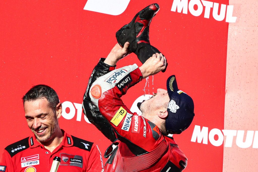 Miller ganó en Japón y Quartararo amplía su ventaja - Conexión ...