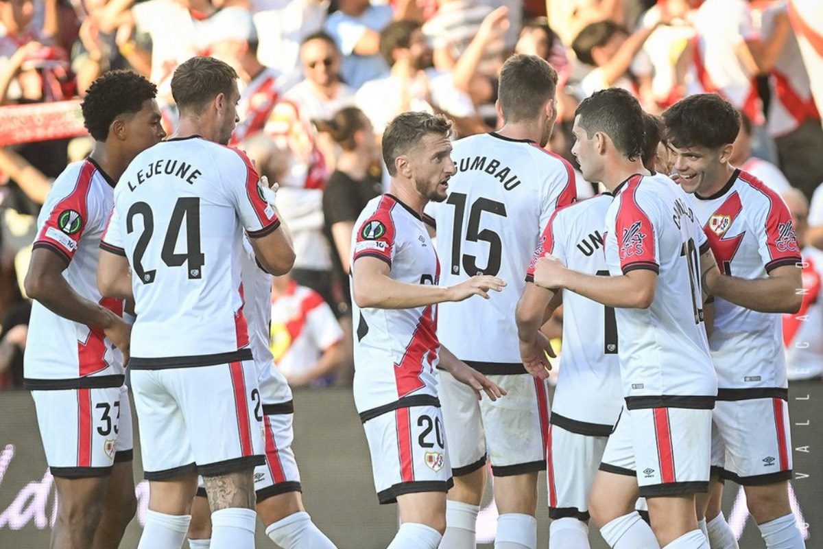 El Rayo Vallecano debuta con victoria en la Conference League