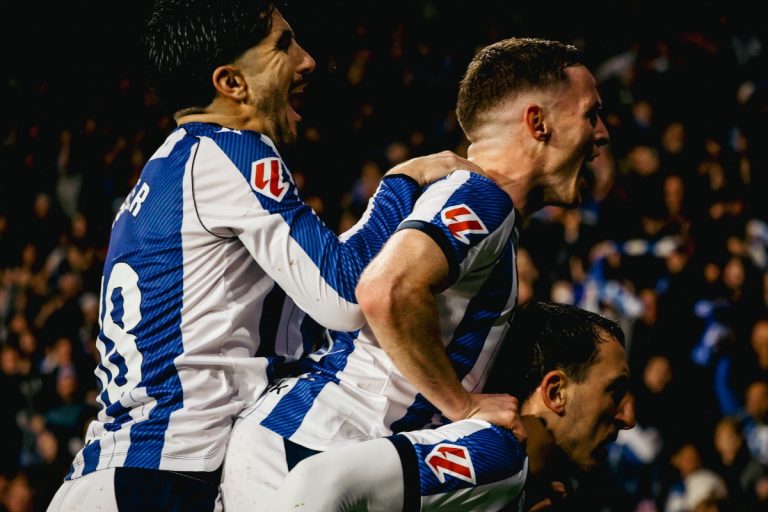 LaLiga se aprieta con la derrota del Barcelona