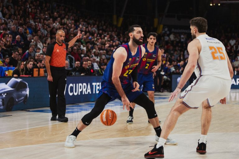 El Barça se queda con el derbi contra el Girona