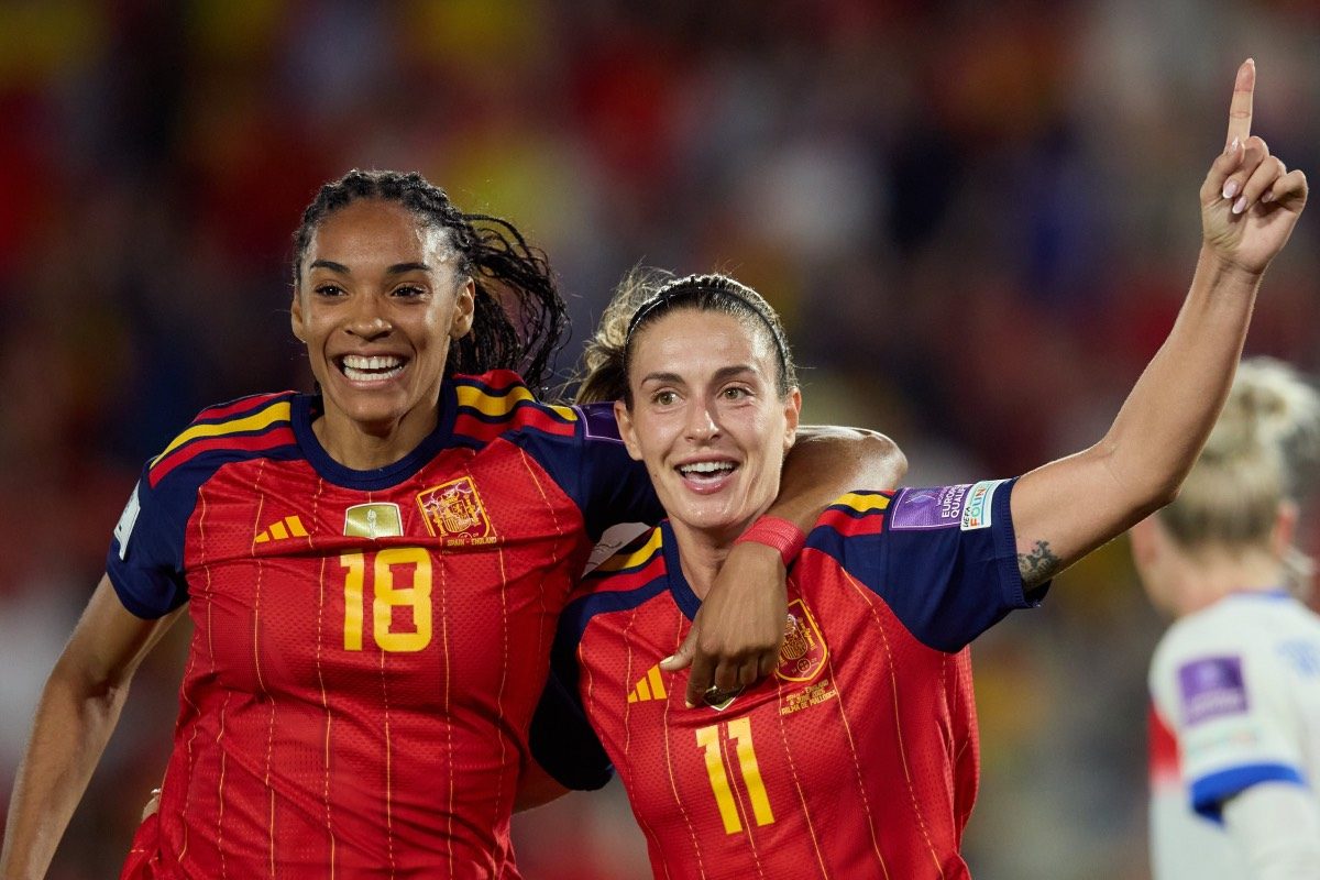 España goleó a Inglaterra en Mallorca