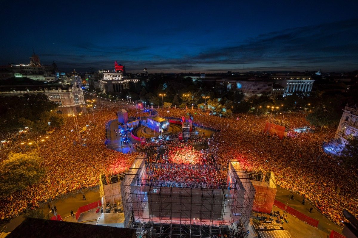 España celebró con sus aficionados la nueva estrella Mundial