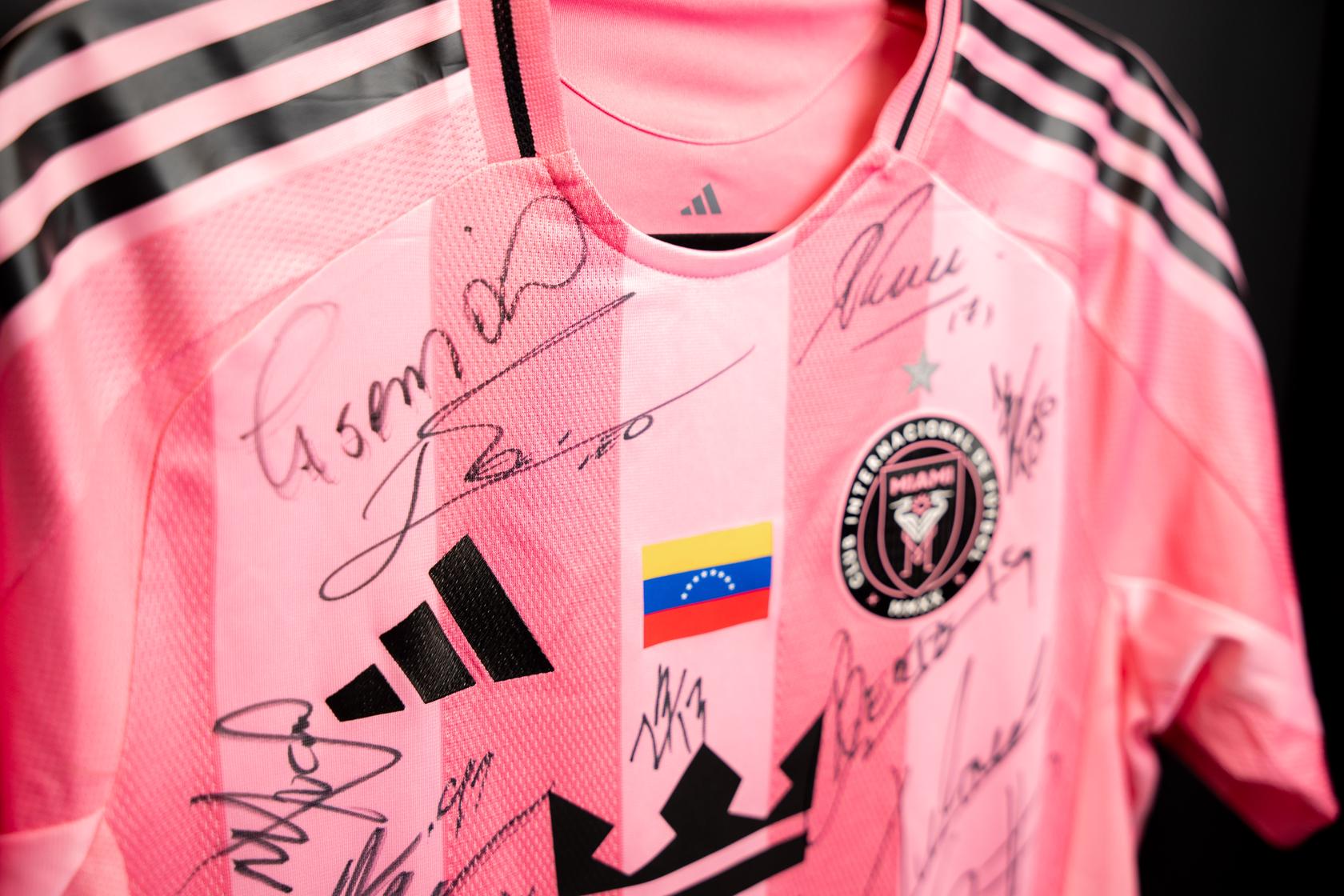 Una camiseta por Venezuela