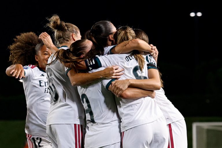 El Real Madrid comenzó de la mejor manera en la Liga F