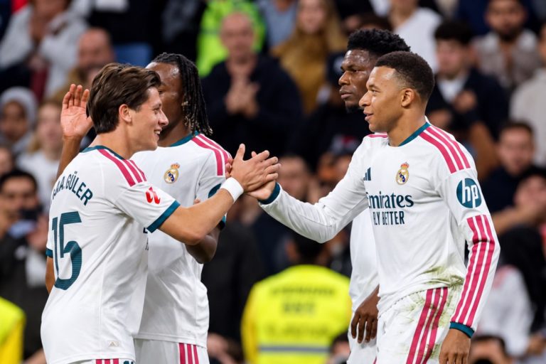 El Real Madrid se exhibe ante el Sevilla